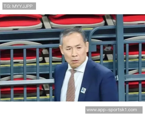 许利民强调球队后卫实力强大努力发挥他们的优势是关键